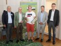 Herr Aufmuth erhält einen 6. Preis.
