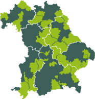 Landkarte von Bayern, bei der einige Regionen in hellerem grünen Farbton dargestellt sind