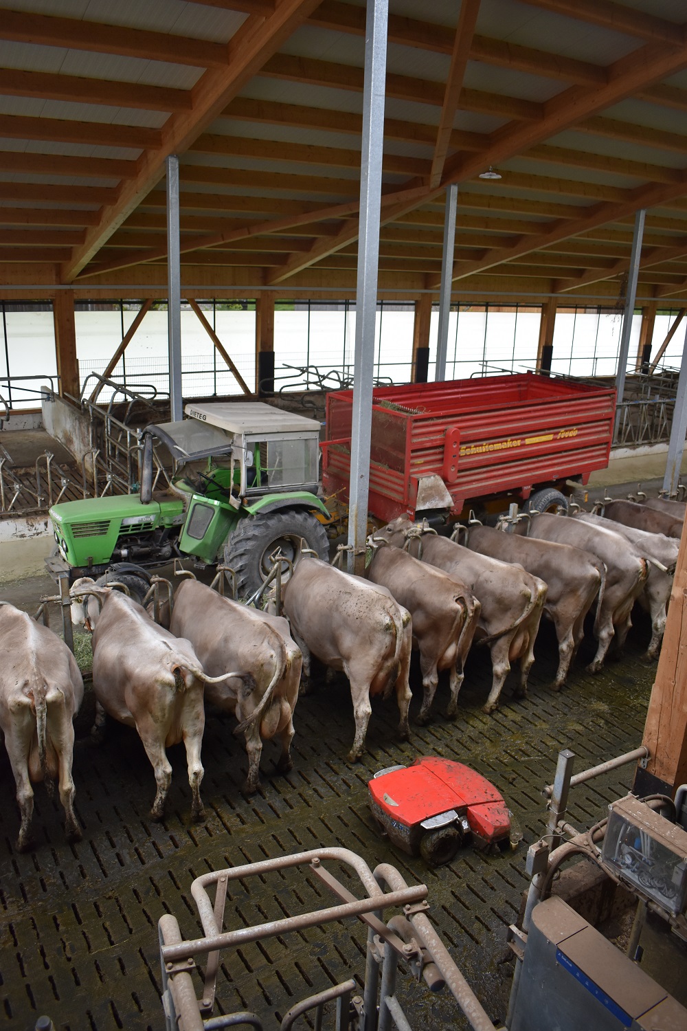 Landtechnisch-bauliche Jahrestagung: "Milchviehhaltung mit Zukunft", 30. November 2022 - LfL