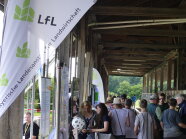 DigiMilch-Stand beim Tag der offenen Tür in Grub.