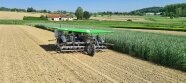 Der Feldroboter Farmdroid FD20 auf dem Versuchsfeld