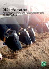 Titelseite DLG-Information: Foto Schwarzbunt-Kühe am Futtertisch.