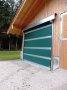 Stalltor mit Windschutznetz 